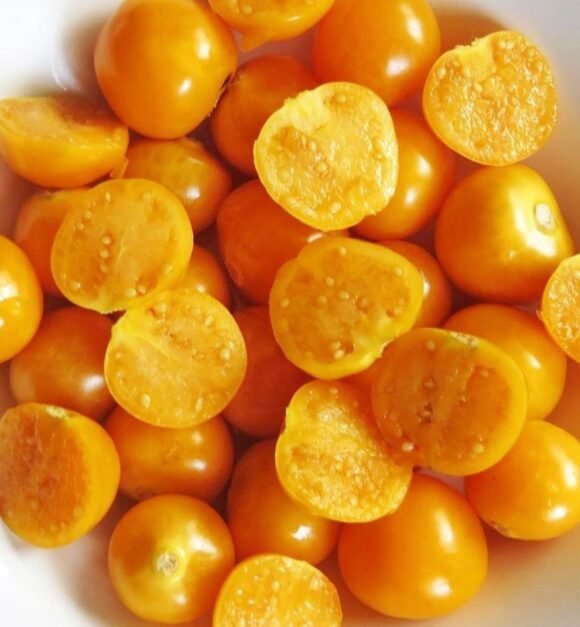 Buy Fresh Golden Berry Fruit Box USA | Tropical Fruits Delivery - Image 2